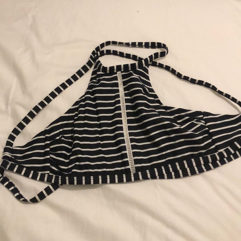Bathing suit top